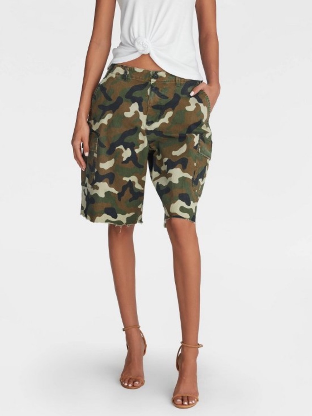KBB by KAHLANA Women’s Mid Rise ‘The Cargo Shorts’